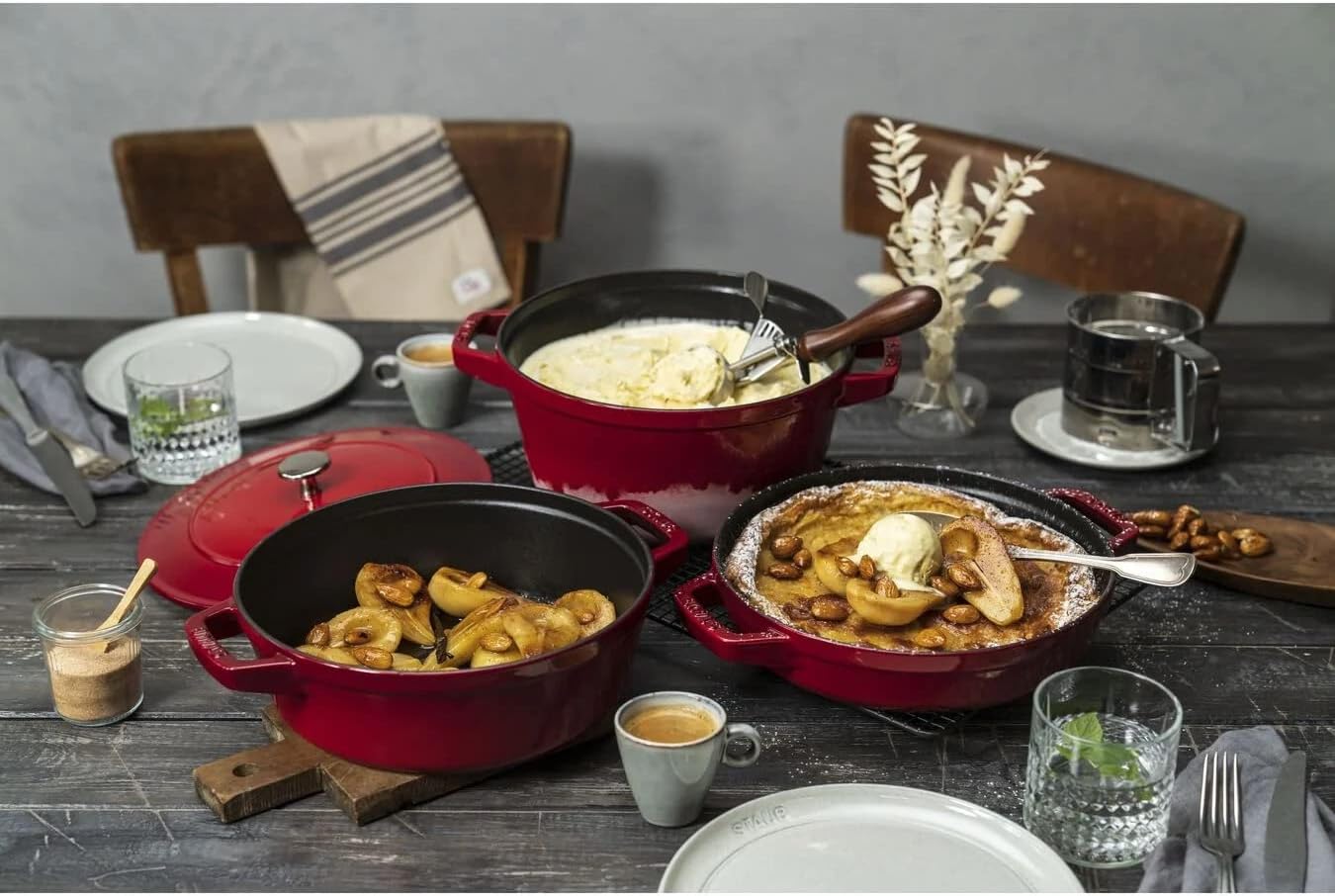 STAUB Stackable Set 24CM Medium 4 Piece Set, Cast Iron, 3 Colors
