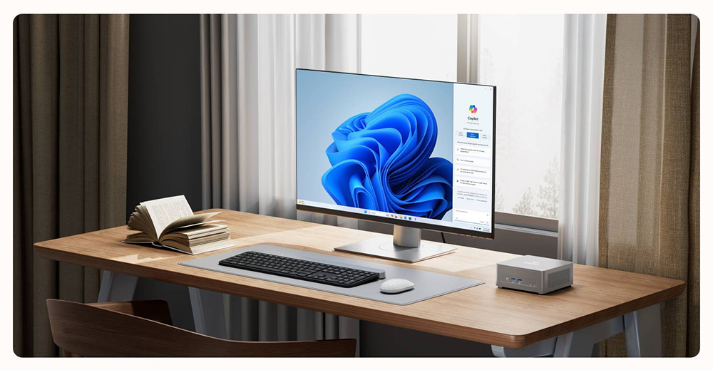 Minisforum UM870 Slim 32GB RAM 1TB SSD Mini Computer - Sliver
