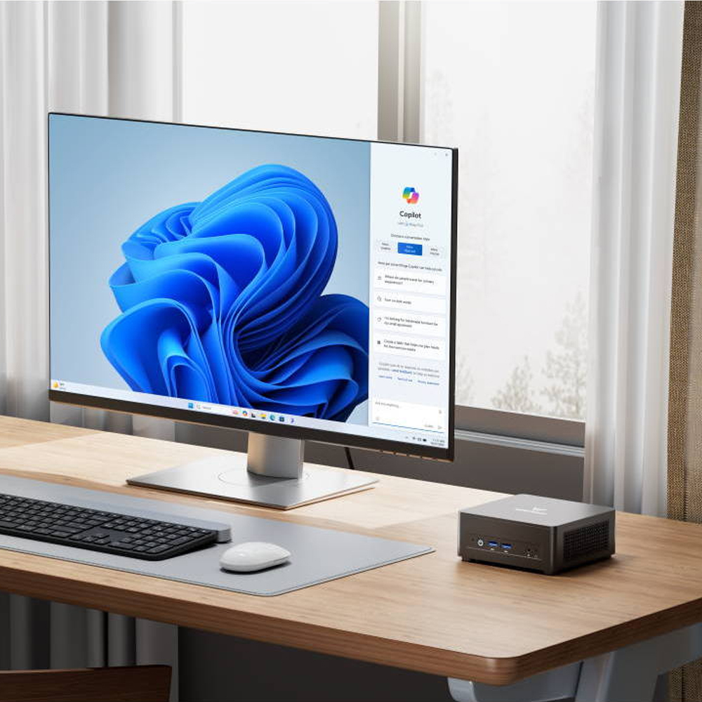 Minisforum UM760 Slim Mini PC: 16GB RAM, 1TB SSD