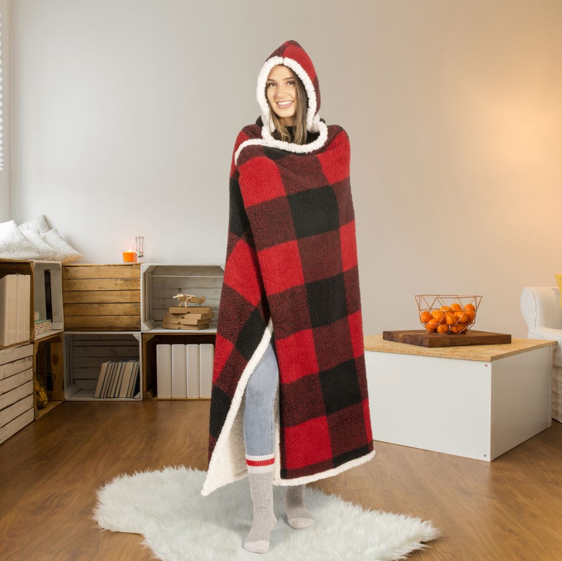Safdie&Co 100 Polyester Ptd Hooded Throw Rev/Sherpa 48X65 Winter Plaid