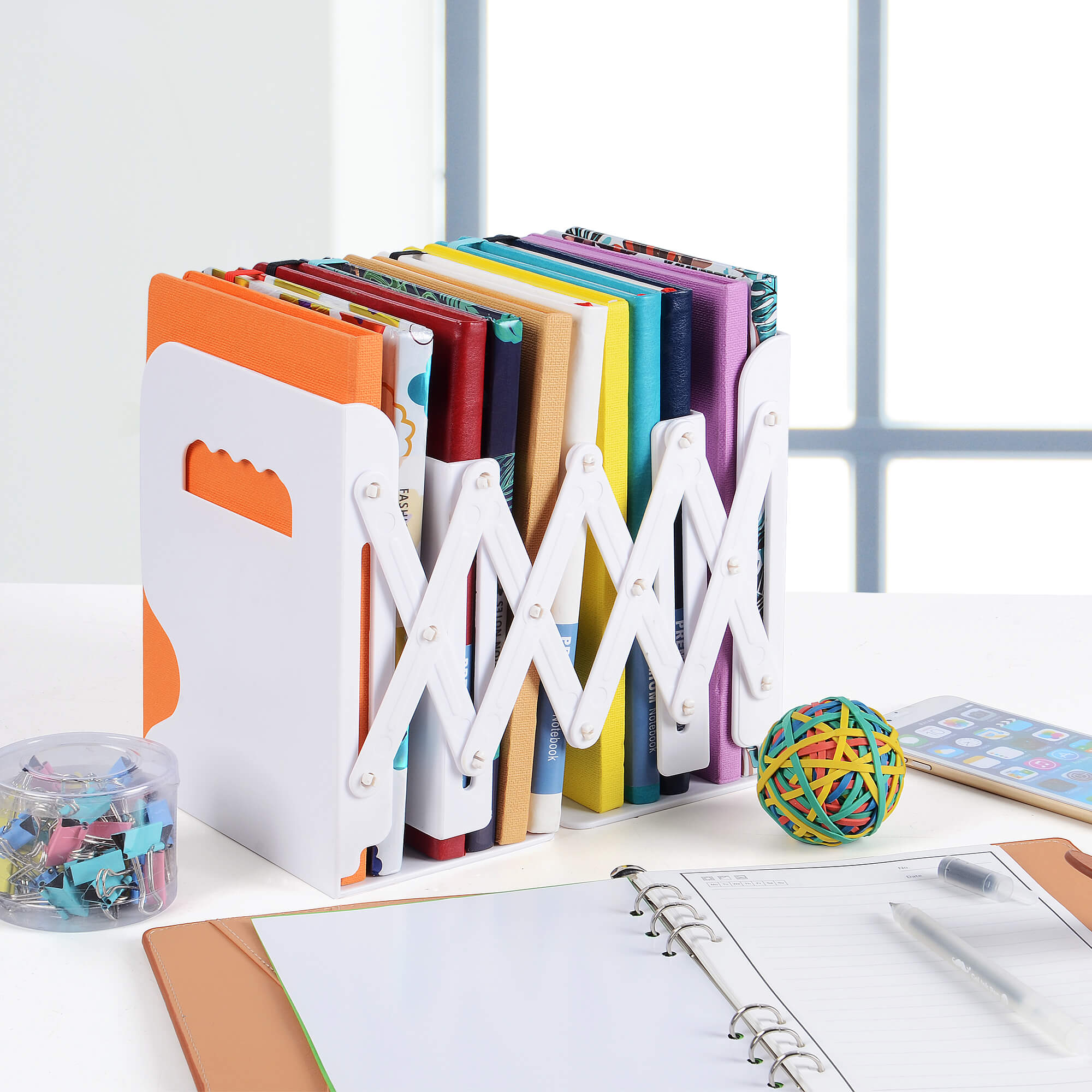 Desktop Telescopic Bookend