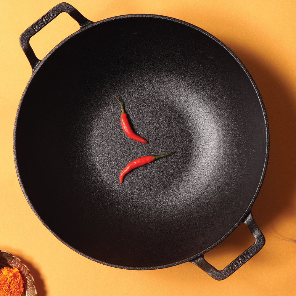 Kadai with lid