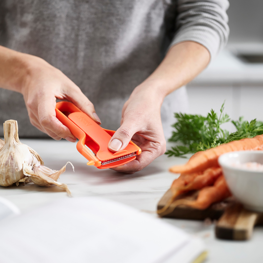 SafeStore™ Julienne Peeler