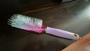 Brosse à cheveux courbée tricolore - LIVINGbasics®