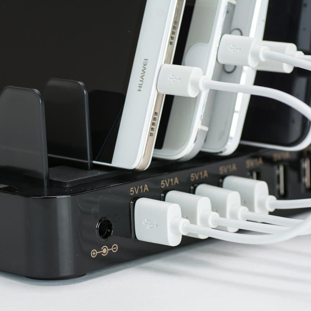 usb charging station, for multiple devices, PrimeCables Canada