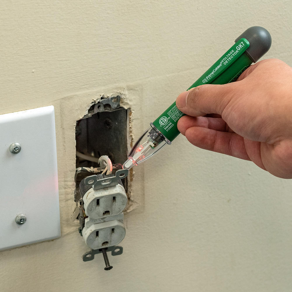 NonContact Voltage Circuit Tester, 701000V AC Voltage Detector Pen