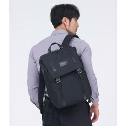 Multi-functional Waterproof 1800D Polyester Backpack with USB Charging