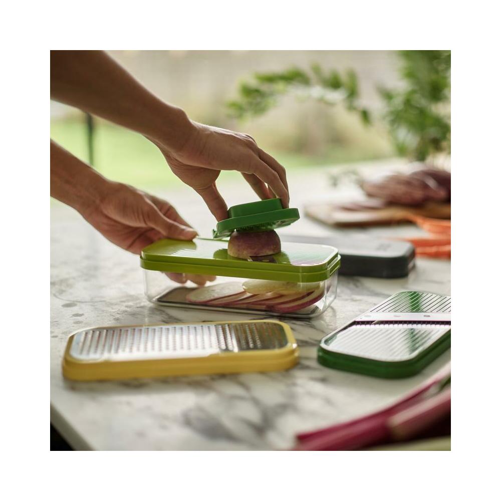 Multi-prep™ Compact Multicolour 4-piece Grater & Slicer, Compact 4