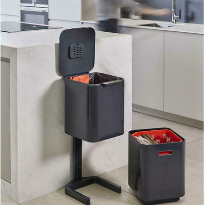 Poubelle compacte Totem™  40L - Joseph Joseph