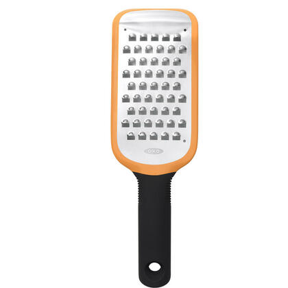 OXO Good Grips Râpe grossière gravée, pour râper les fromages à pâte semi-molle - OXO